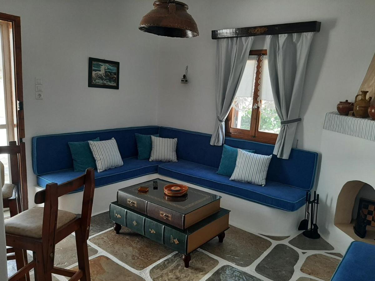 Traditional House By The Beach Agia Theodoti Экстерьер фото