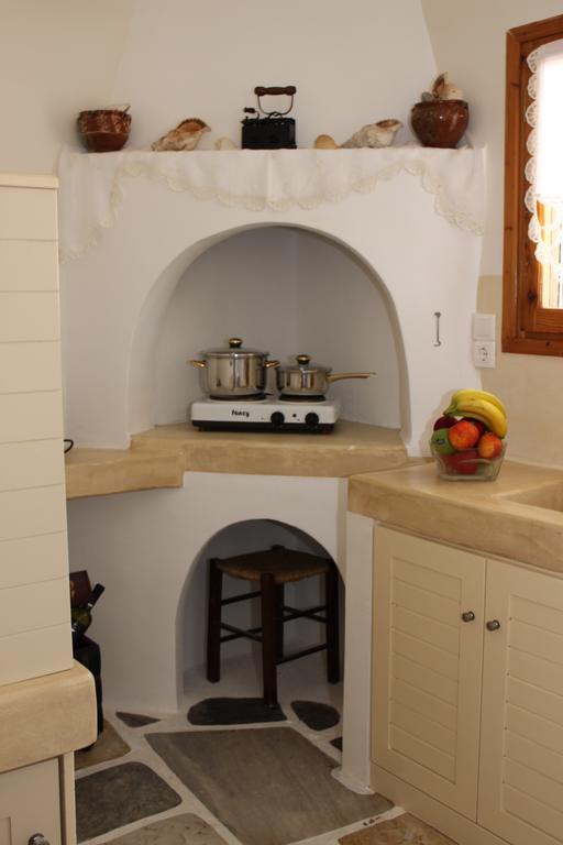 Traditional House By The Beach Agia Theodoti Экстерьер фото