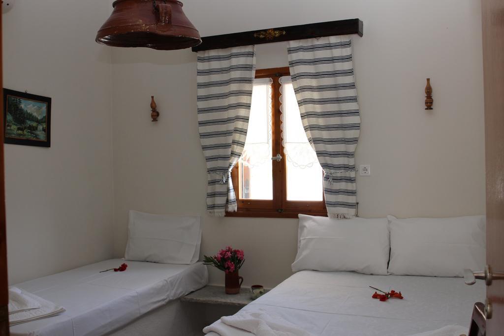 Traditional House By The Beach Agia Theodoti Экстерьер фото